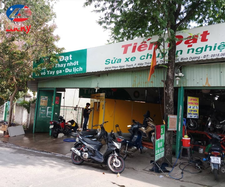 thiết kế cửa hàng sửa chữa xe máy